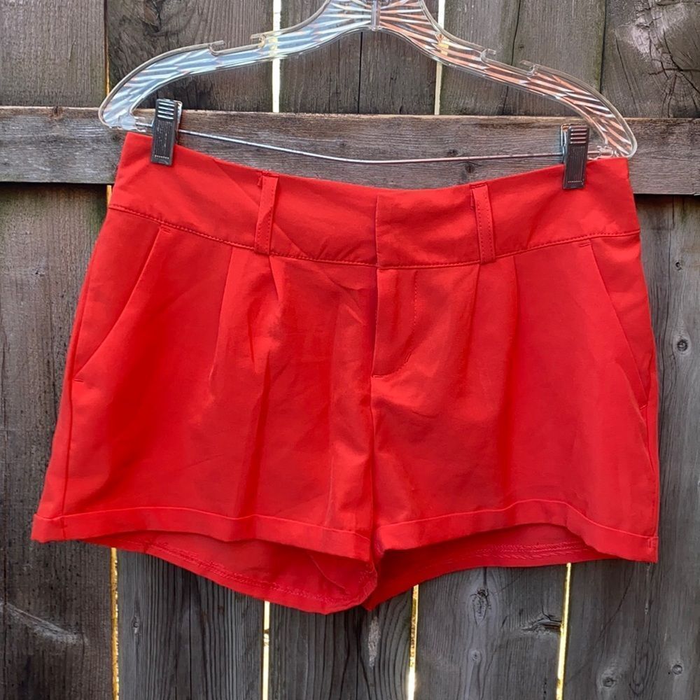 Pink shorts sz. L